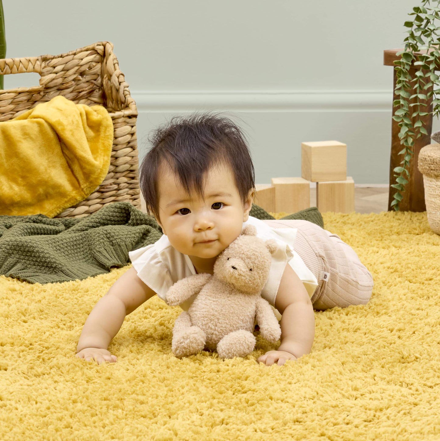 Disney Winnie the Pooh 100 Small Soft Toy