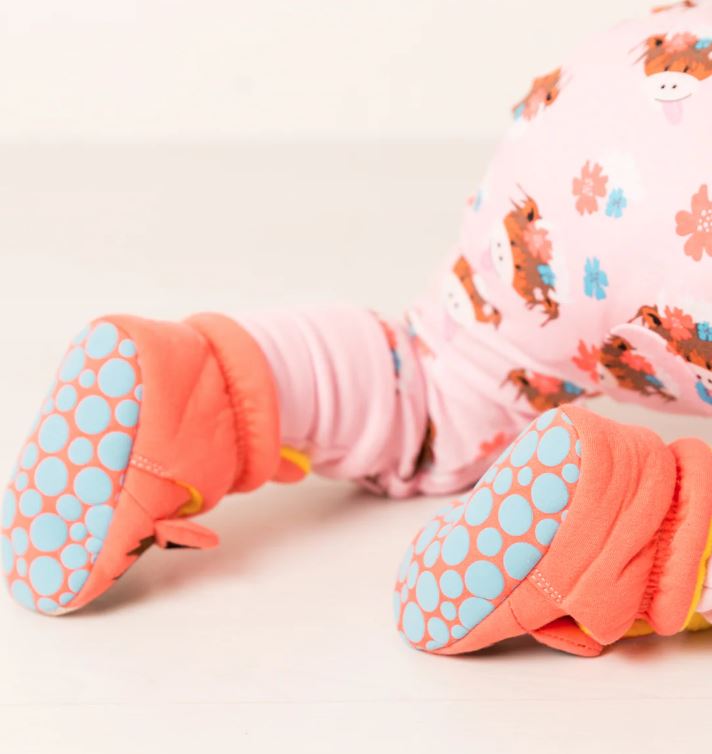 Bonnie Highland Cow Booties