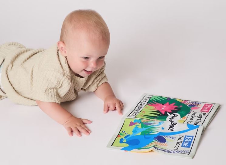 Nursery Times Crinkly Newspaper - Rainbow Dinosaurs